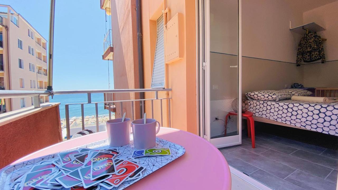 Babyaccommodation Family Panoramic II Pietra Ligure Exterior foto