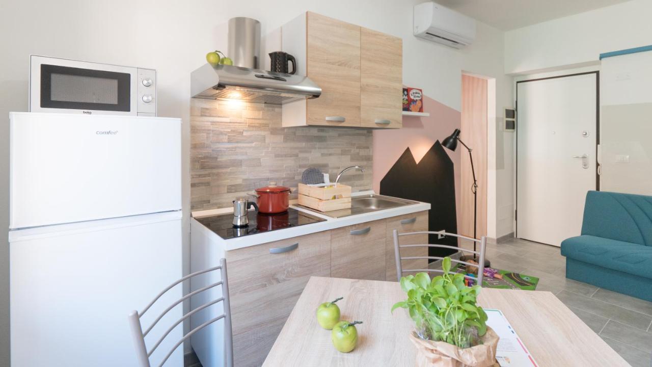 Babyaccommodation Family Panoramic II Pietra Ligure Exterior foto